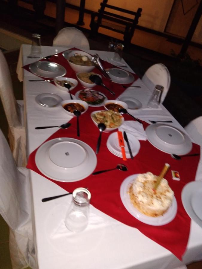 Jayasinghe Holiday Resort Kataragama Luaran gambar