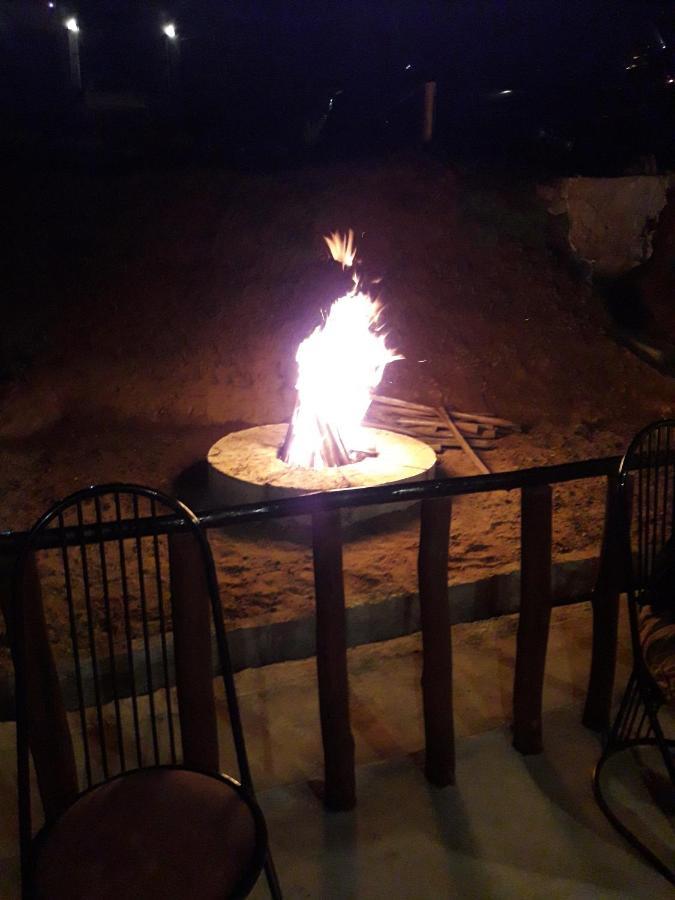 Jayasinghe Holiday Resort Kataragama Luaran gambar